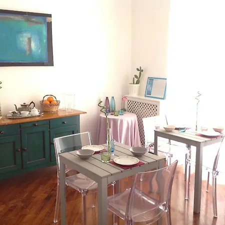 Alojamento de Acomodação e Pequeno-almoço Stella Marina
