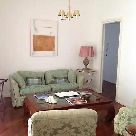 Alojamento de Acomodação e Pequeno-almoço Stella Marina Syracuse